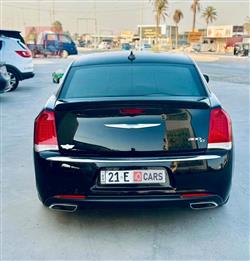 کرایسلەر 300